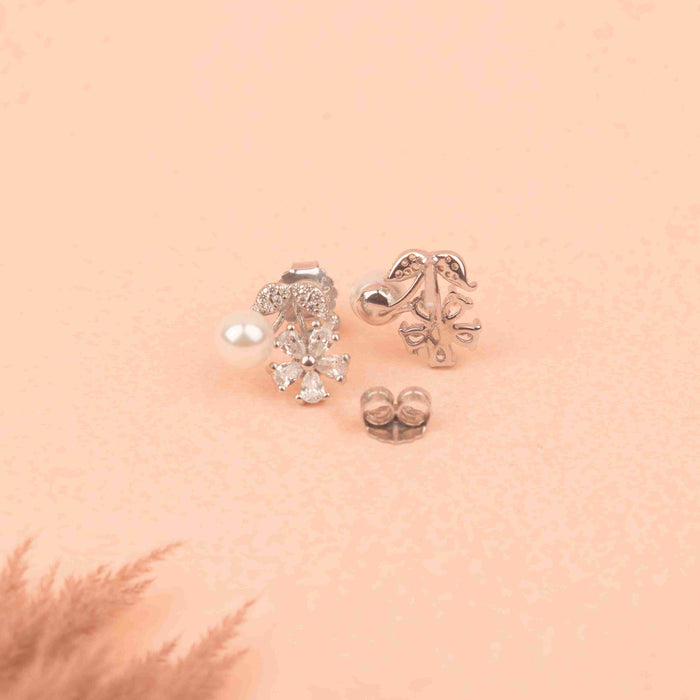 Adya Soft Bloom Pearl Stud Earrings