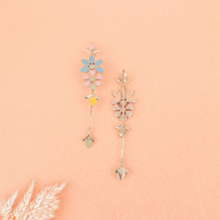 Mizoya Blossom Trail Enamel Earcuff