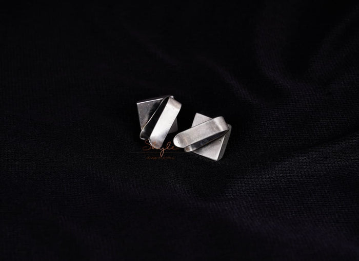 Moh Fine tikdi earclip