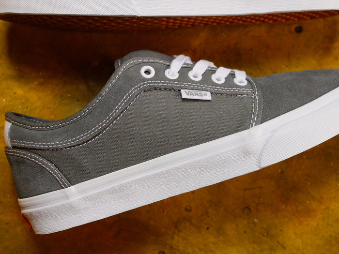 Skate Chukka Low - Pewter / True White