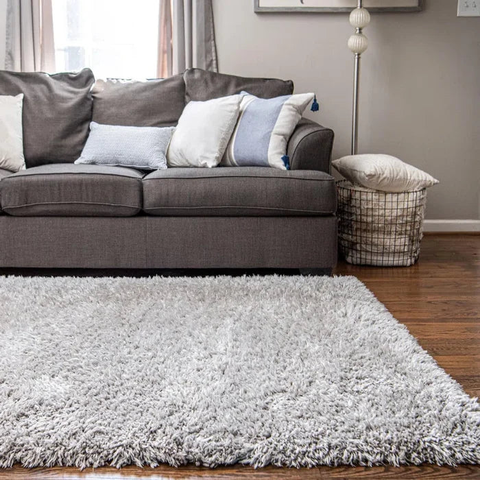 Tapis Carolyon Shag gris/blanc 8x10