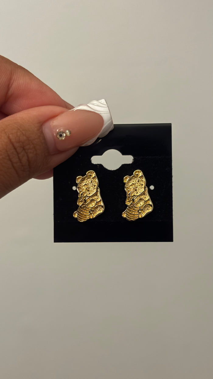 Winnie Studs