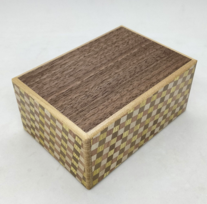 4 Sun 27 Step Walnut / Ichimatsu Japanese Puzzle Box