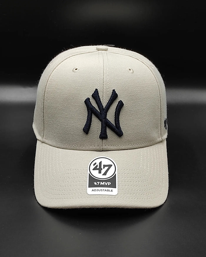 47brand New York Yankees beige MVP Snapback