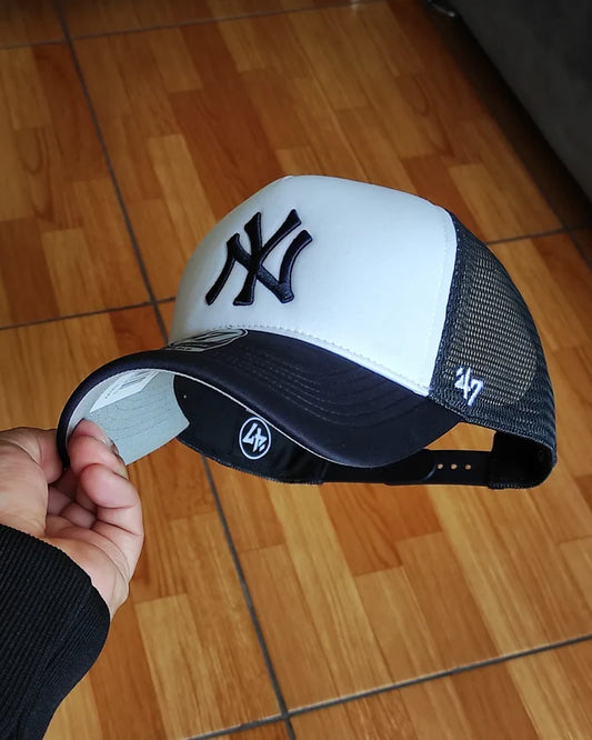 47Brand New York Yankees foam Trucker Snapback
