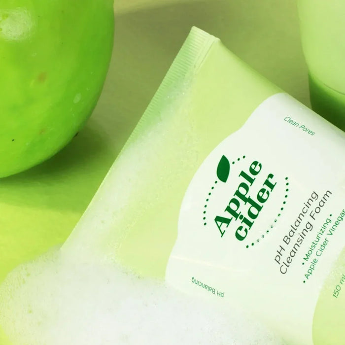 [Ariul] Apple Cider pH Balancing Cleansing Foam 150ml - Ballagrio