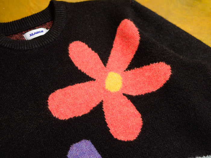 Flower and Peace Recycled Knit - Black