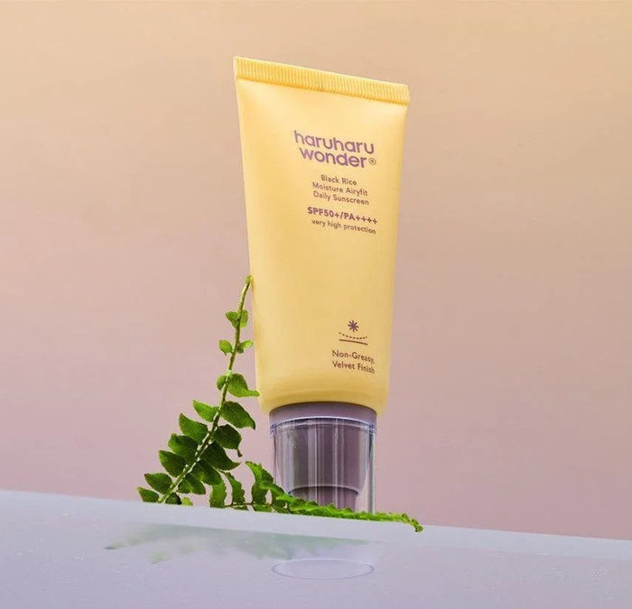 [Haruharu Wonder] Black Rice Moisture Airyfit Daily Sunscreen SPF 50+ PA++++ 50ml - Ballagrio