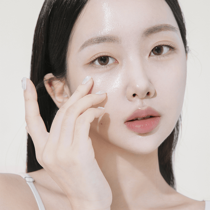[HEVE BLUE] Black Yuja Bean Lifting Eye Cream 15ml - Ballagrio