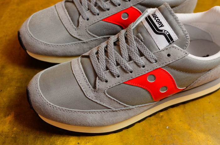 Jazz 81 - Grey / Red