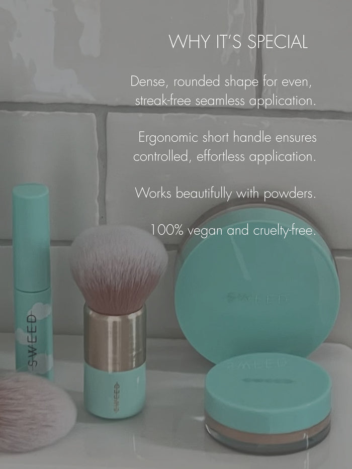 Kabuki Brush