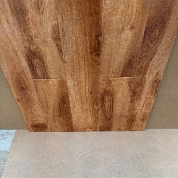 Konig Essence Pro Hickory Oak Gloss 12mm (Laminate Flooring) - Wood Floor Store