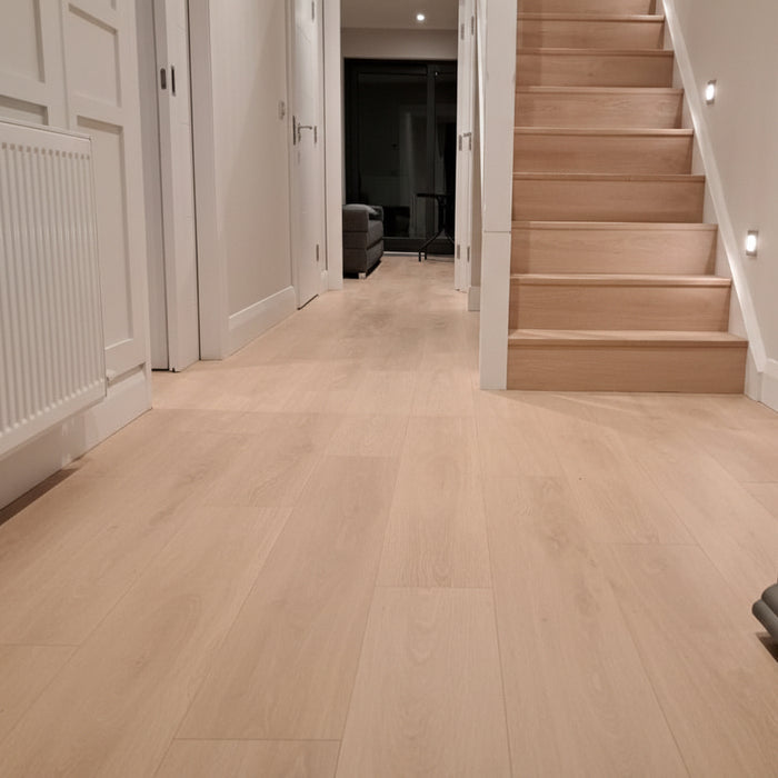 Konig Essence Pro Light Oak 12mm - Wood Floor Store
