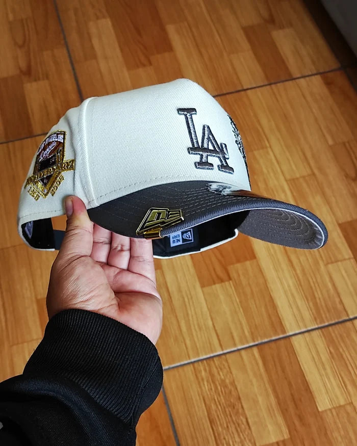 Los Angeles Dodgers 🌴 50th aniversario two tone  New Era 9Fifty A-Frame Snapback
