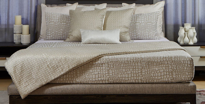Product with title Metallic-Mosaic-Pillow-In-Gold - PWGR2424-IVO