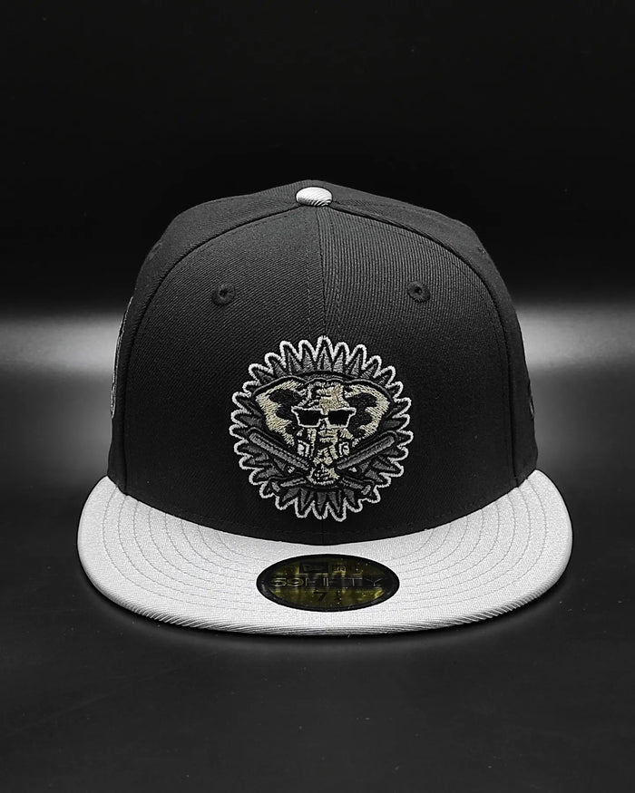 New Era 59Fifty Oakland Athletics 50th Anniversary Patch Alternate Hat - Black, Metallic Silver