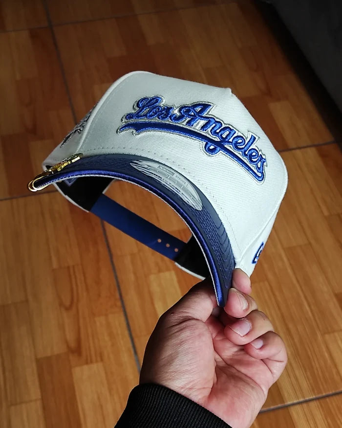 New Era Los Angeles Dodgers Chrome víscera Satinada Two Tone A Frame 9Forty Snapback Hat