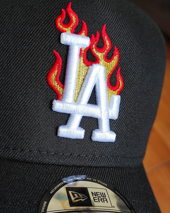New Era Los Angeles Dodgers flame 🔥 9 FORTY A-FRAME