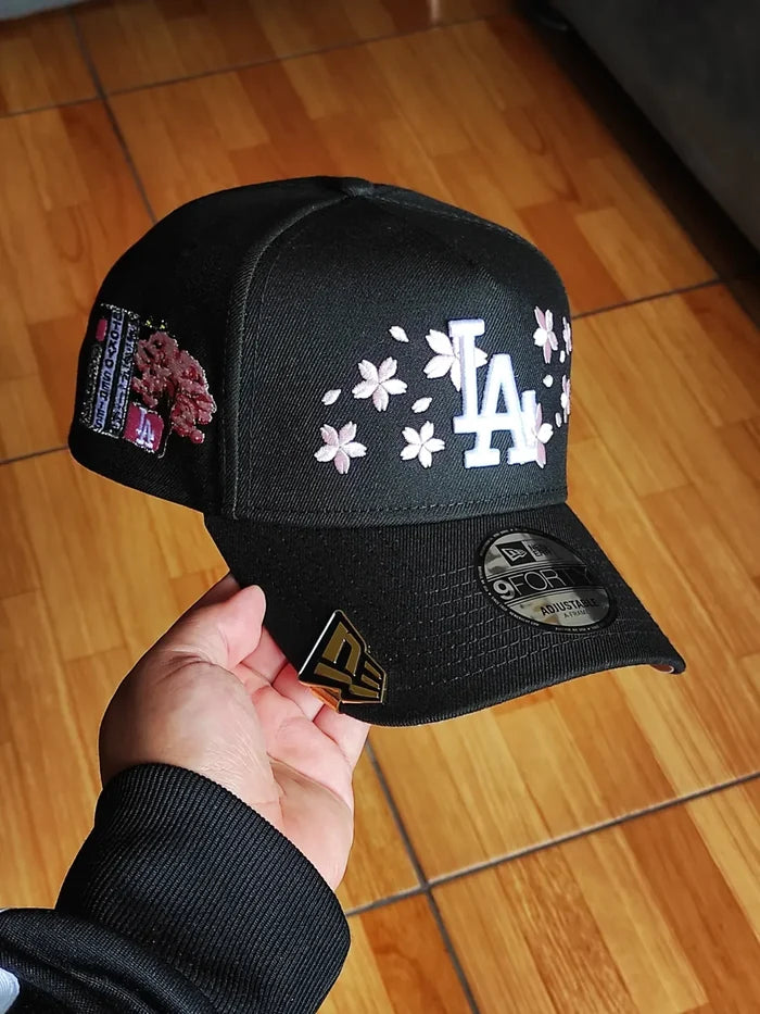 New Era Los Angeles Dodgers sakura🌸 Tokyo series 2025 BLACK 9forty a frame