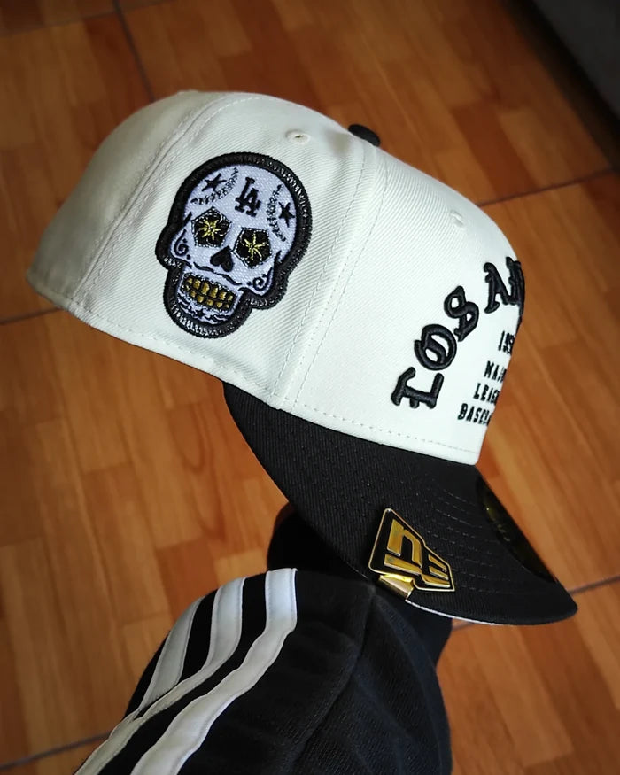 New Era Los Angeles Dodgers SKULL 💀 Chrome Black edition 59fifty fitted