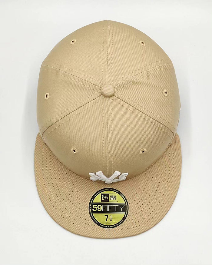 New Era New York Yankees League Essentials colecction.