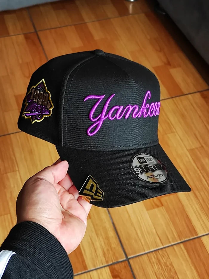 New Era New York Yankees Script World Series 1999 black purple 9Forty A-frame Snapback