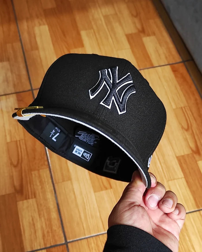 New Era New York Yankees  stadium 75 aniversario black  59 fifty fitted