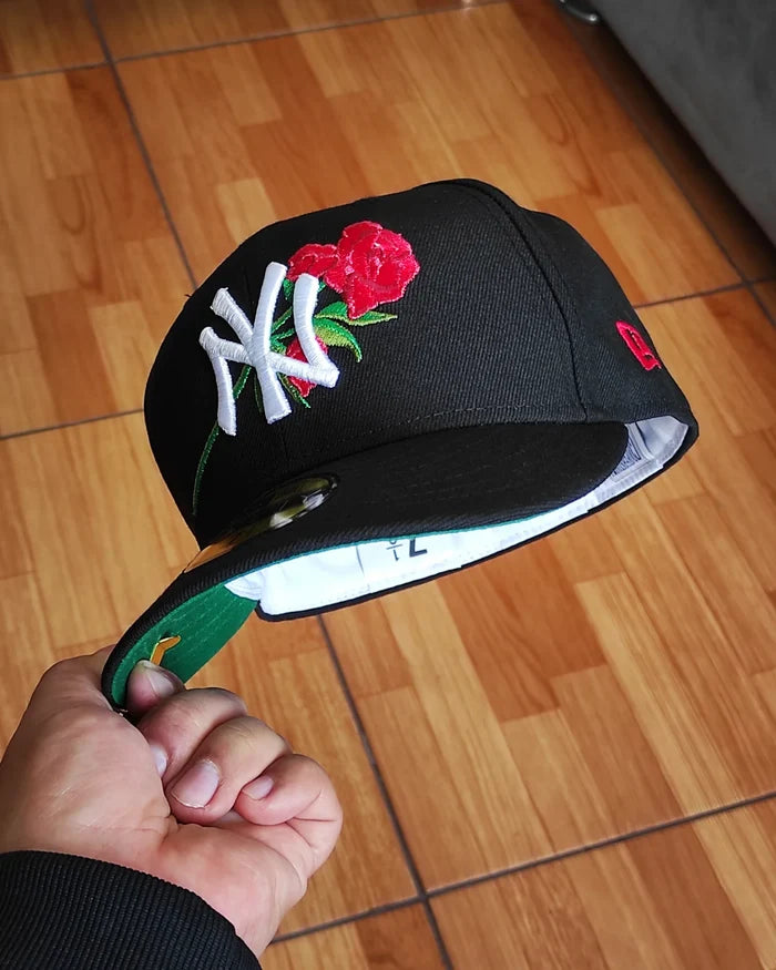 New Era New York Yankees World Series 1999 Black Rose Edition 59Fifty Fitted Hat