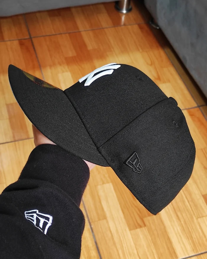 New Era New York Yankees World series 1999 black/sky 59fifty fitted