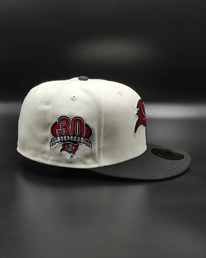 New Era Tampa Bay Buccaneers 30th Anniversary Cream Dome Edition 59Fifty Fitted Hat