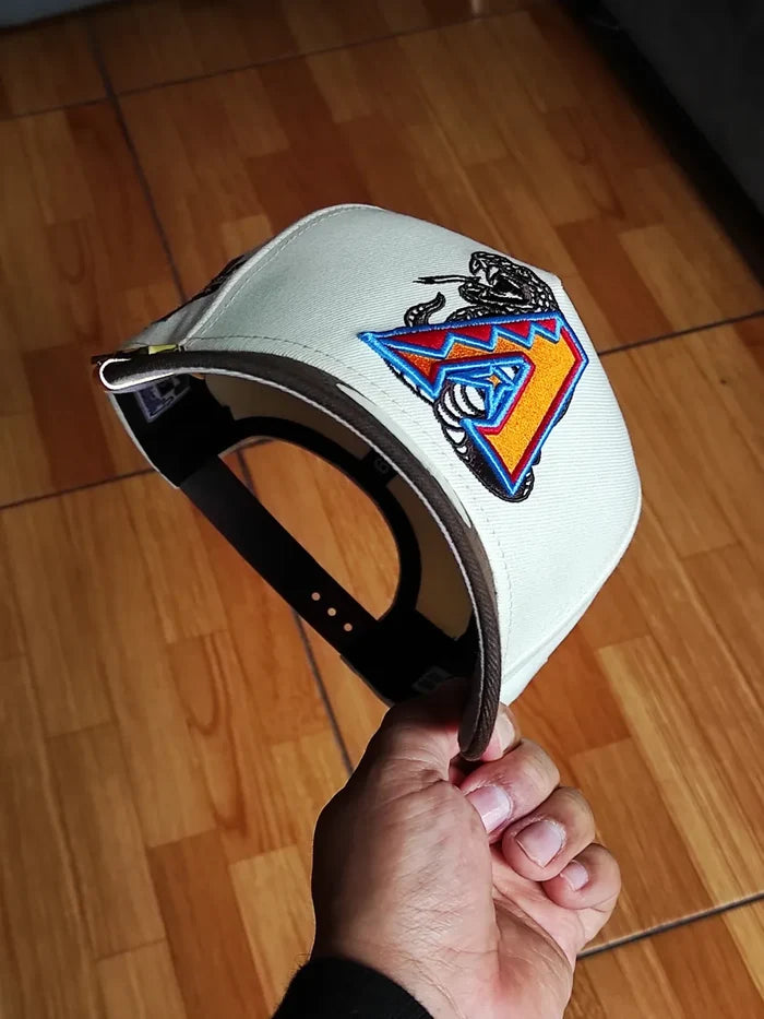 NewEra Arizona chrome díamond backs two tone 9FORTY A-FRAME