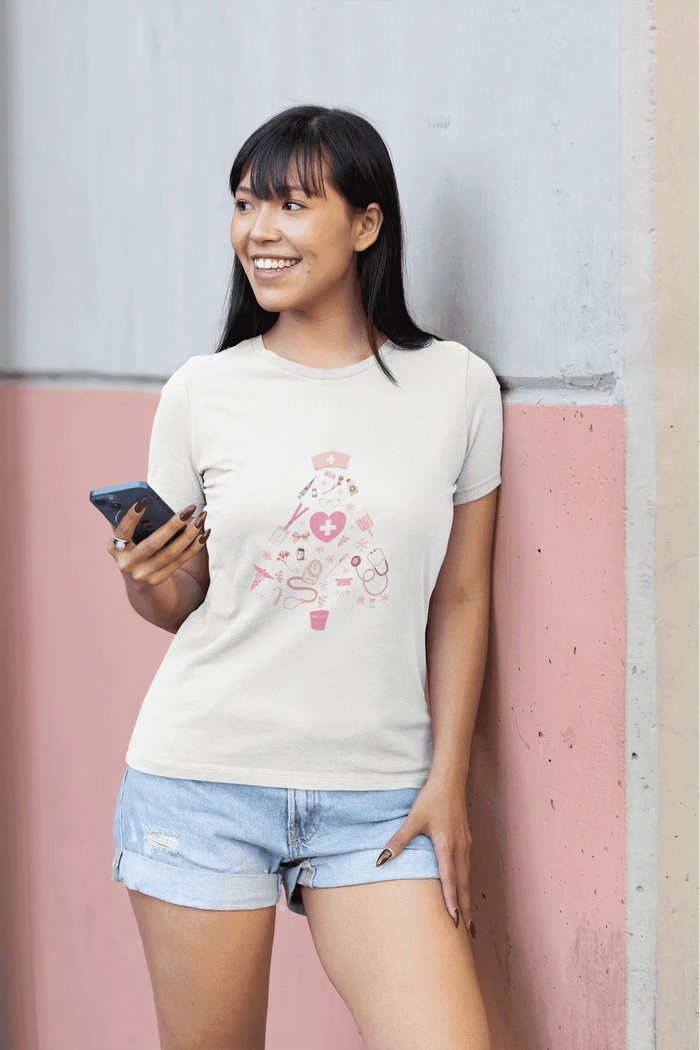 💖 Nurse's Pink Christmas Tree 💖 - Women's Softstyle T-shirt - Whippie's