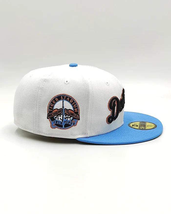Opening Day Tigers New Era 59FIFTY White & Radiant Blue Hat Green Botton
