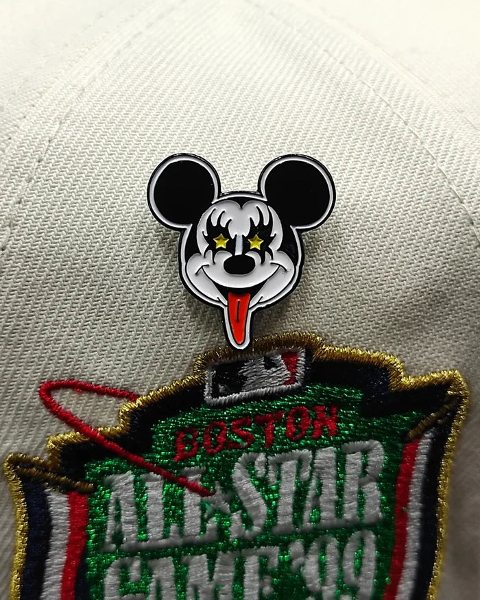 Pin metálico Mickey mouse kiss