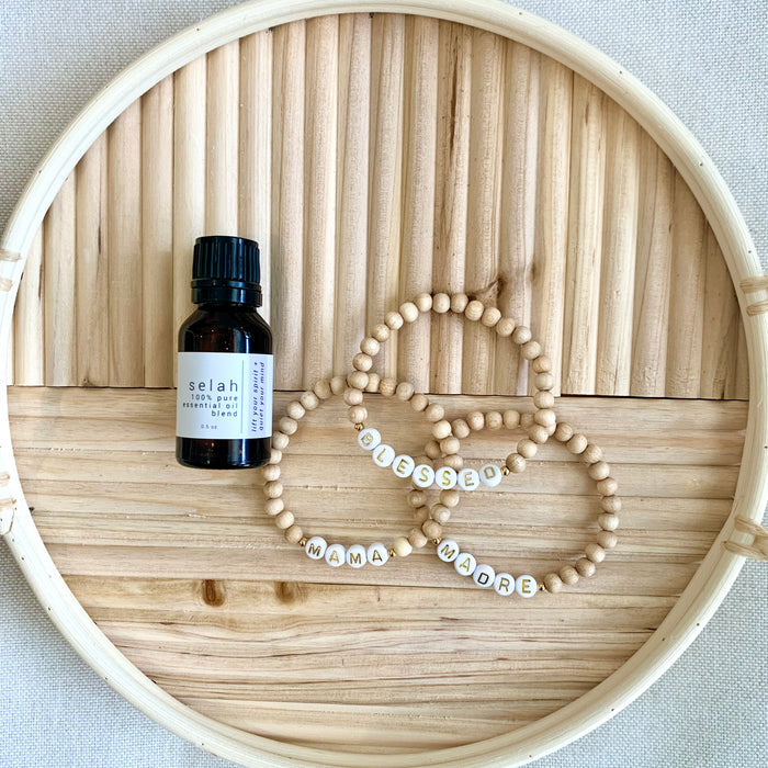 Press Pause "Mama" Natural Wood Aromatherapy Bracelet