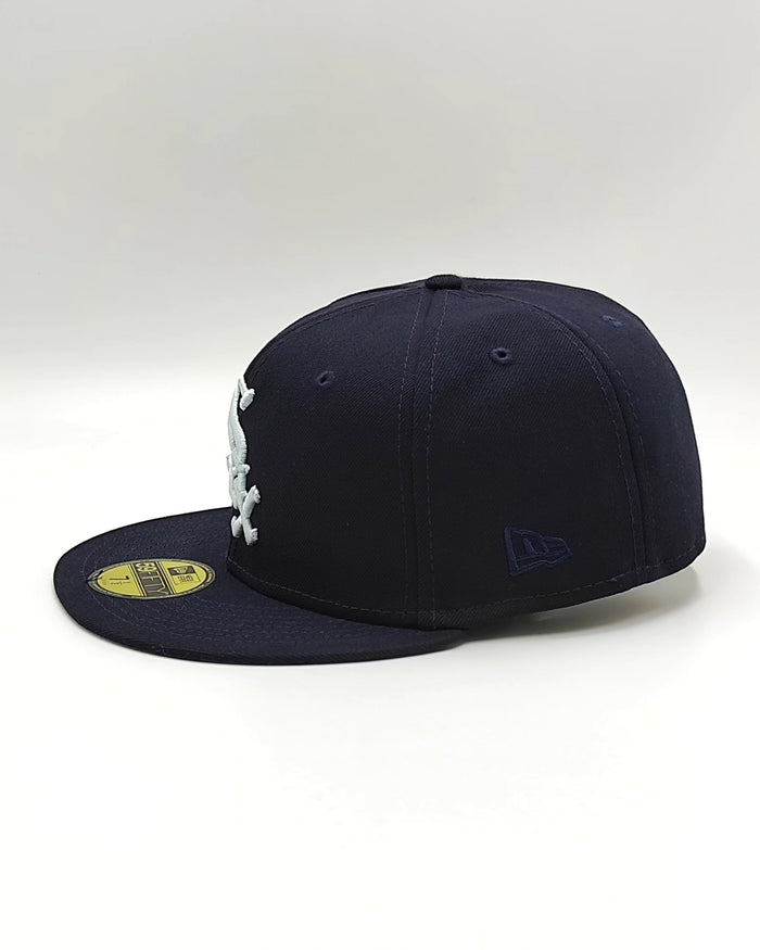 New Era 59fifty silk icys chicago white sox 2005 world series patch hat - navy