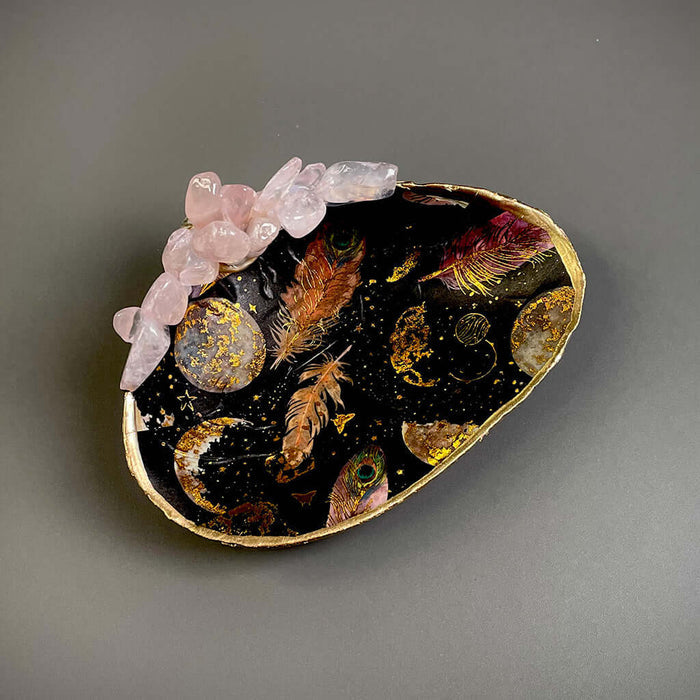 Rose Quartz Shell in black