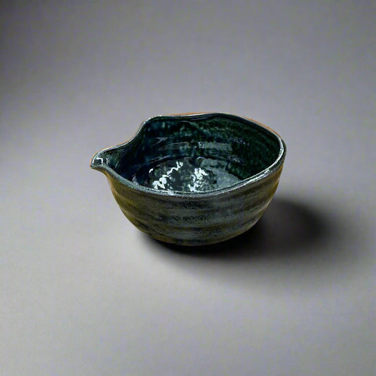 Seiangama: Hagi Irabo Matcha Bowl with Pouring Lip 萩イラボパーティー抹茶碗