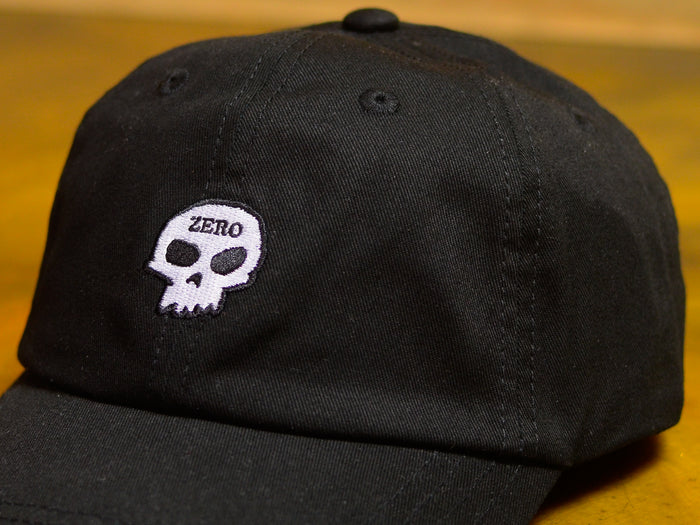 Single Skull Dad Cap - Black