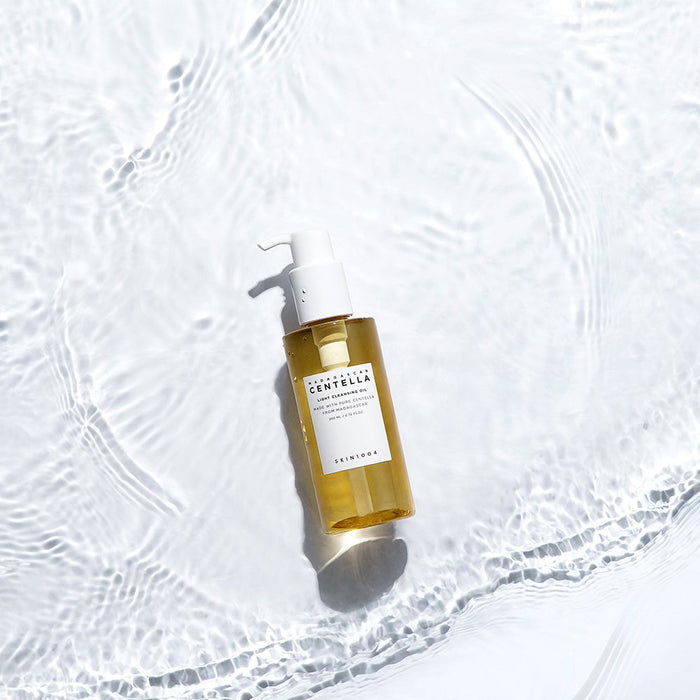 SKIN1004 Madagascar Centella Light Cleansing Oil 200ml | GlamTouch UK