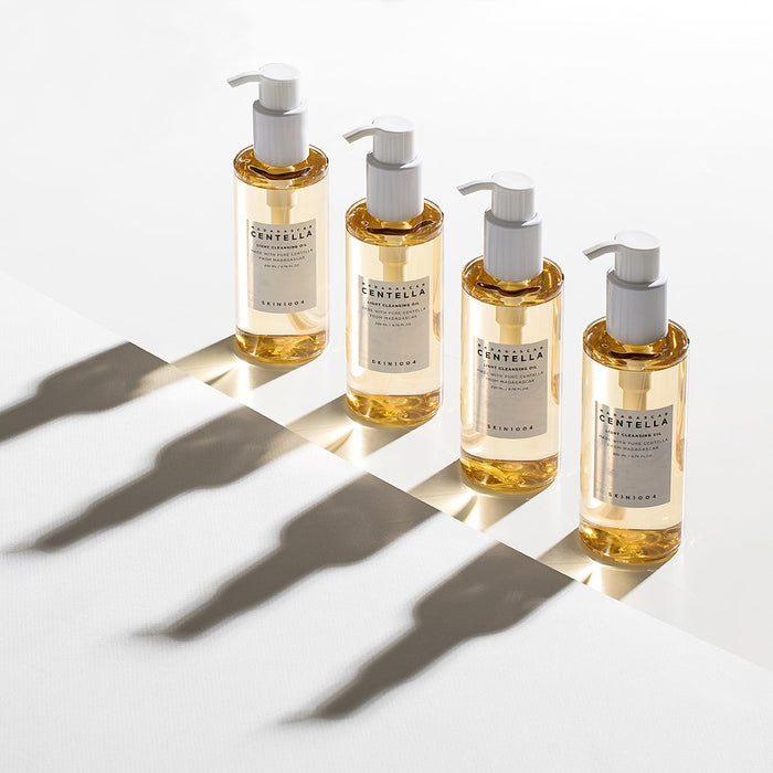 SKIN1004 Madagascar Centella Light Cleansing Oil 200ml | GlamTouch UK
