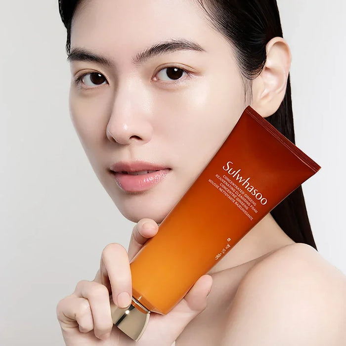 [Sulwhasoo] Concentrated Ginseng Rejuvenating Cleansing Foam 150g - Ballagrio